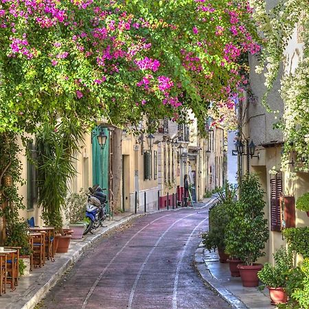 The Little Prince In Plaka Афины Экстерьер фото